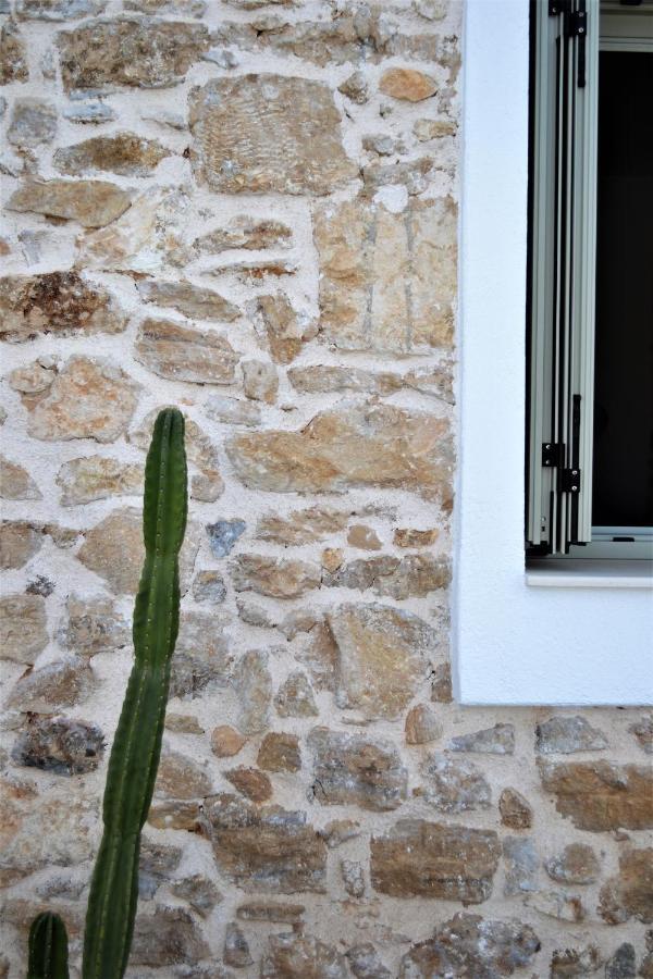 Deus Apartments_ Athens Airport Spata  Exterior photo